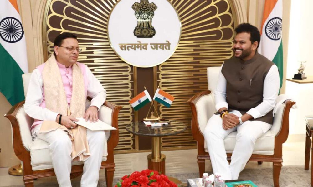 मुख्यमंत्री ने केंद्रीय नागरिक उड्डयन मंत्री से उत्तराखण्ड में हवाई सेवाओं के विस्तार पर की चर्चा