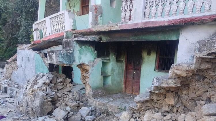 Maroda village of Agastyamuni block will be displaced soon